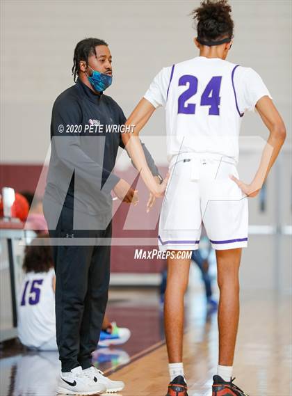 Thumbnail 1 in Booker vs. Hardee (Suncoast Holiday Classic) photogallery.