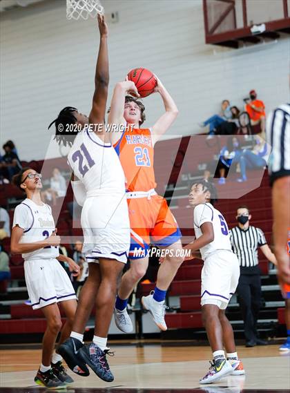 Thumbnail 3 in Booker vs. Hardee (Suncoast Holiday Classic) photogallery.