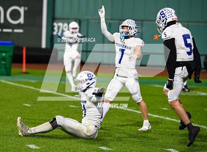 Thumbnail 1 in Stoneham vs. Reading Memorial (High School Football at Fenway Park) photogallery.