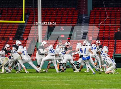 Thumbnail 3 in Stoneham vs. Reading Memorial (High School Football at Fenway Park) photogallery.