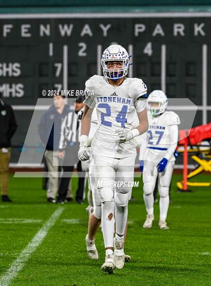 Thumbnail 1 in Stoneham vs. Reading Memorial (High School Football at Fenway Park) photogallery.