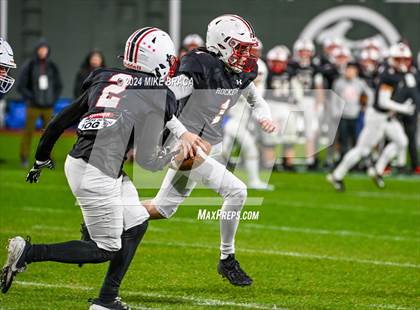 Thumbnail 1 in Stoneham vs. Reading Memorial (High School Football at Fenway Park) photogallery.