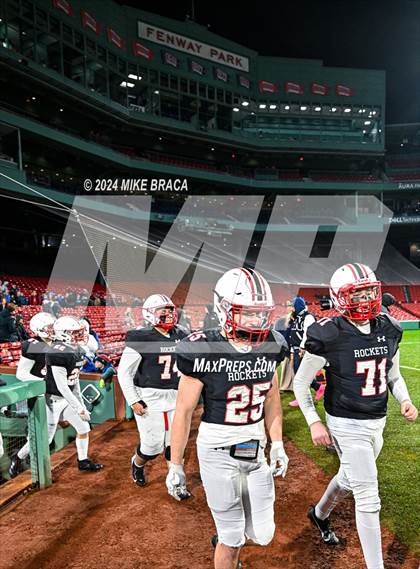 Thumbnail 1 in Stoneham vs. Reading Memorial (High School Football at Fenway Park) photogallery.