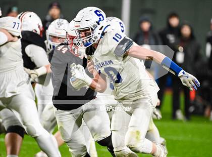 Thumbnail 3 in Stoneham vs. Reading Memorial (High School Football at Fenway Park) photogallery.
