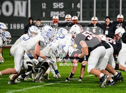 Thumbnail 2 in Stoneham vs. Reading Memorial (High School Football at Fenway Park) photogallery.