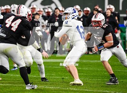 Thumbnail 1 in Stoneham vs. Reading Memorial (High School Football at Fenway Park) photogallery.