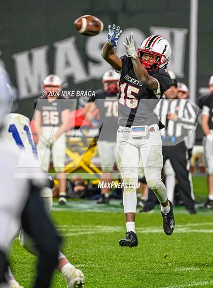 Thumbnail 1 in Stoneham vs. Reading Memorial (High School Football at Fenway Park) photogallery.