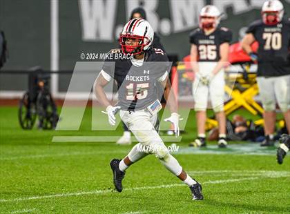 Thumbnail 2 in Stoneham vs. Reading Memorial (High School Football at Fenway Park) photogallery.