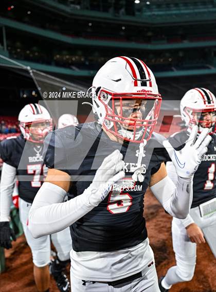 Thumbnail 2 in Stoneham vs. Reading Memorial (High School Football at Fenway Park) photogallery.