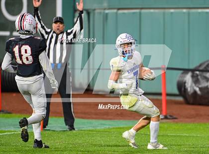 Thumbnail 2 in Stoneham vs. Reading Memorial (High School Football at Fenway Park) photogallery.