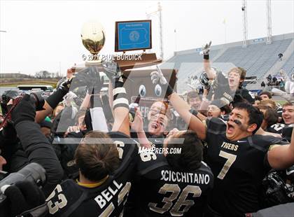Thumbnail 2 in Southern Columbia vs Wilmington (PIAA 2A Championship) photogallery.