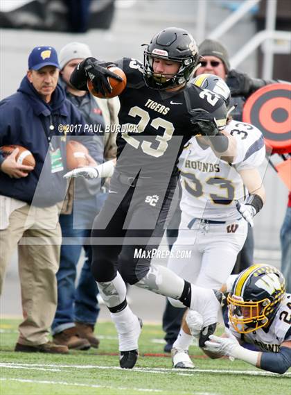 Thumbnail 1 in Southern Columbia vs Wilmington (PIAA 2A Championship) photogallery.