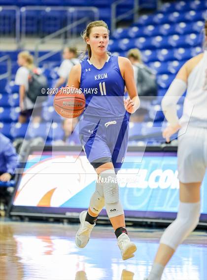 Thumbnail 2 in Glen Rose vs Krum (UIL Class 4A Bi-District) photogallery.