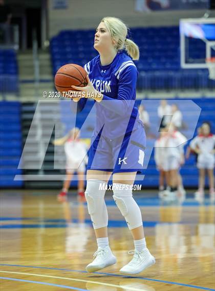 Thumbnail 2 in Glen Rose vs Krum (UIL Class 4A Bi-District) photogallery.
