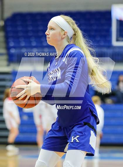 Thumbnail 3 in Glen Rose vs Krum (UIL Class 4A Bi-District) photogallery.