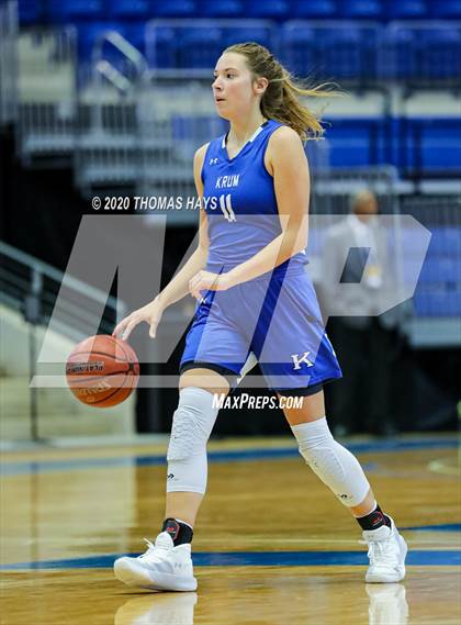 Thumbnail 1 in Glen Rose vs Krum (UIL Class 4A Bi-District) photogallery.