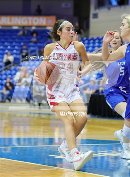 Thumbnail 2 in Glen Rose vs Krum (UIL Class 4A Bi-District) photogallery.