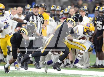Thumbnail 1 in Edna Karr vs. Neville (LHSAA Class 4A Final)  photogallery.