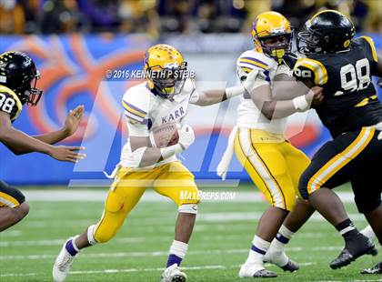 Thumbnail 1 in Edna Karr vs. Neville (LHSAA Class 4A Final)  photogallery.