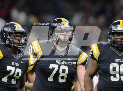 Thumbnail 2 in Edna Karr vs. Neville (LHSAA Class 4A Final)  photogallery.