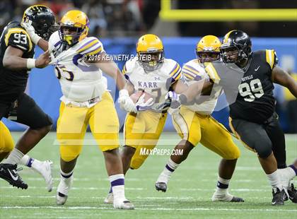 Thumbnail 2 in Edna Karr vs. Neville (LHSAA Class 4A Final)  photogallery.