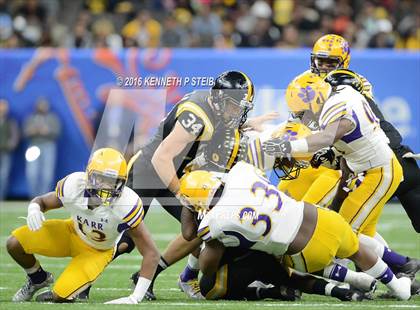 Thumbnail 3 in Edna Karr vs. Neville (LHSAA Class 4A Final)  photogallery.