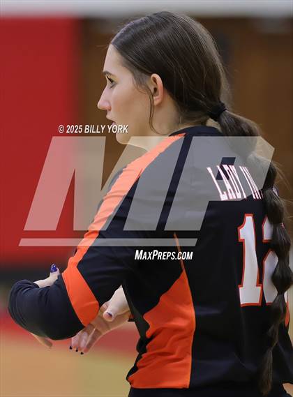 Thumbnail 2 in Grand Saline vs Sabine photogallery.