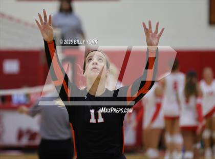 Thumbnail 1 in Grand Saline vs Sabine photogallery.