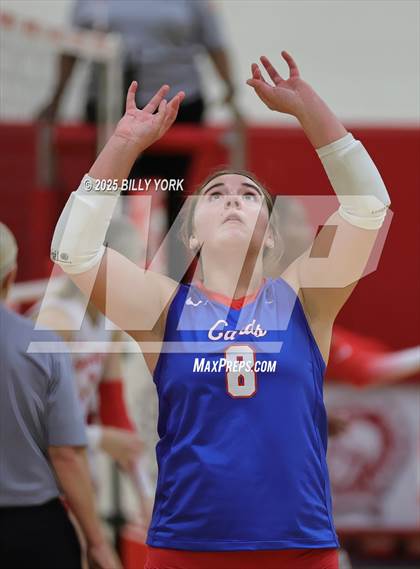 Thumbnail 1 in Grand Saline vs Sabine photogallery.