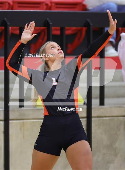 Thumbnail 3 in Grand Saline vs Sabine photogallery.
