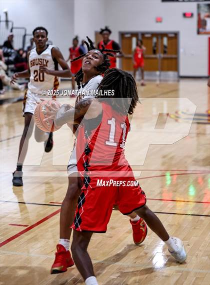 Thumbnail 2 in Donaldsonville @ Brusly photogallery.