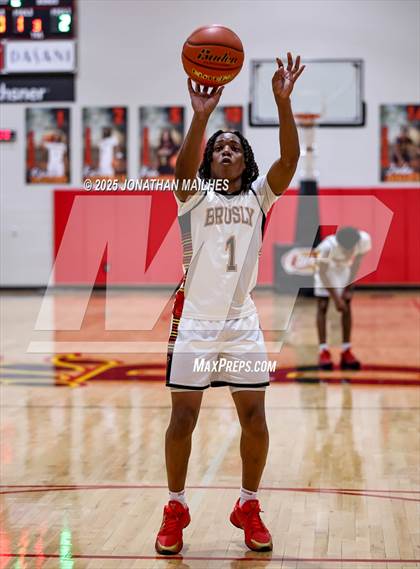 Thumbnail 2 in Donaldsonville @ Brusly photogallery.