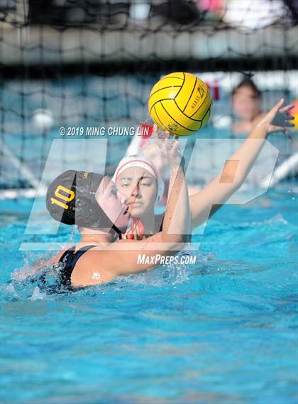 Thumbnail 2 in Foothill vs. San Marcos (Bill Barnett Holiday Cup) photogallery.