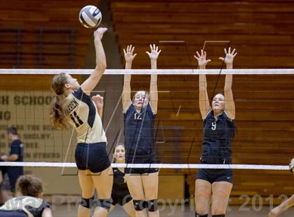 Thumbnail 3 in Warren Central @ Shelbyville photogallery.