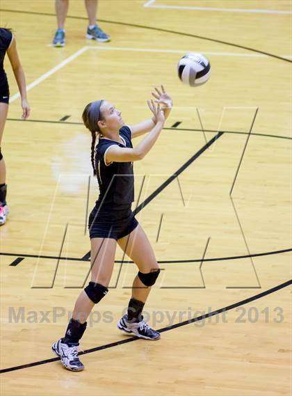 Thumbnail 1 in Warren Central @ Shelbyville photogallery.