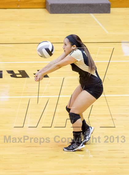Thumbnail 2 in Warren Central @ Shelbyville photogallery.