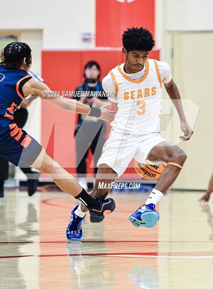 Thumbnail 3 in Roosevelt vs Poly (Take Flight Challenge) photogallery.
