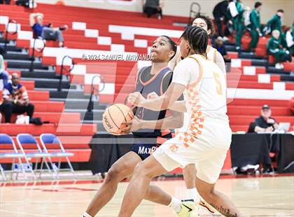 Thumbnail 1 in Roosevelt vs Poly (Take Flight Challenge) photogallery.