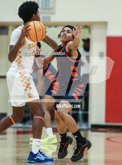 Thumbnail 2 in Roosevelt vs Poly (Take Flight Challenge) photogallery.
