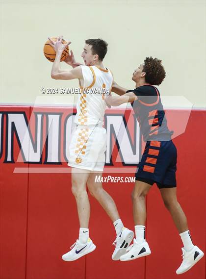 Thumbnail 2 in Roosevelt vs Poly (Take Flight Challenge) photogallery.