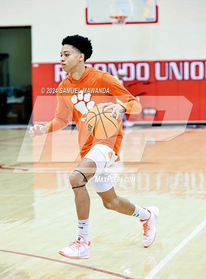 Thumbnail 3 in Roosevelt vs Poly (Take Flight Challenge) photogallery.