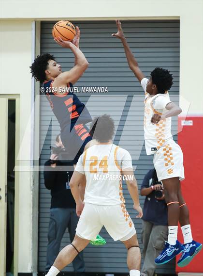 Thumbnail 2 in Roosevelt vs Poly (Take Flight Challenge) photogallery.