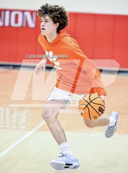 Thumbnail 1 in Roosevelt vs Poly (Take Flight Challenge) photogallery.