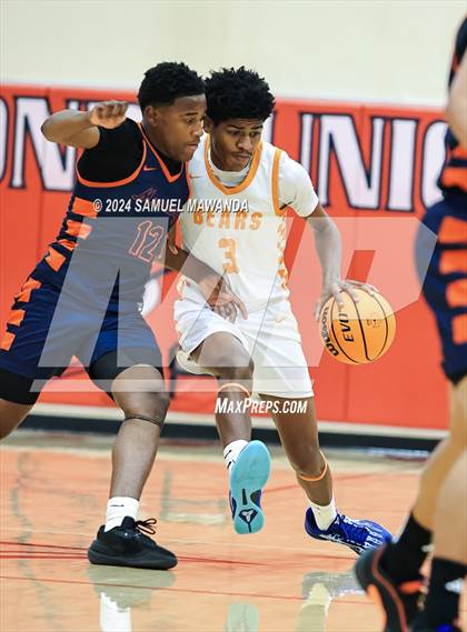 Thumbnail 3 in Roosevelt vs Poly (Take Flight Challenge) photogallery.