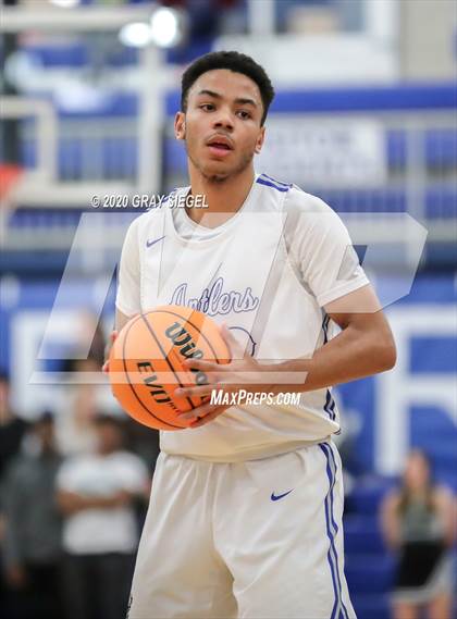 Thumbnail 2 in Deer Creek vs. Edmond Santa Fe photogallery.