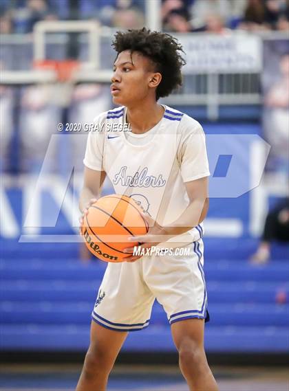 Thumbnail 2 in Deer Creek vs. Edmond Santa Fe photogallery.