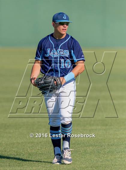 Thumbnail 3 in Smithson Valley vs S.A. Johnson (Class 6A Bidistrict Playoffs) photogallery.