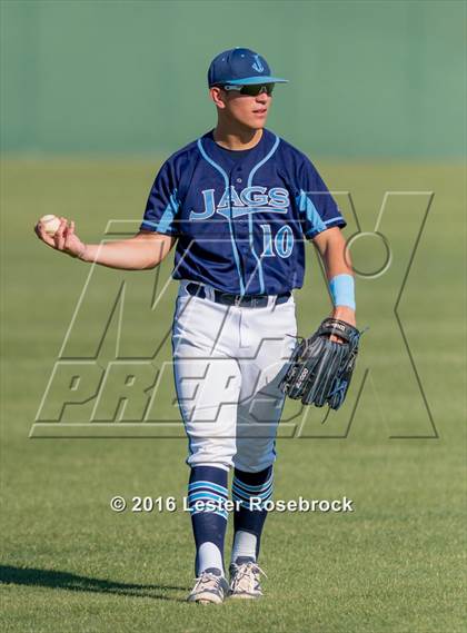 Thumbnail 1 in Smithson Valley vs S.A. Johnson (Class 6A Bidistrict Playoffs) photogallery.
