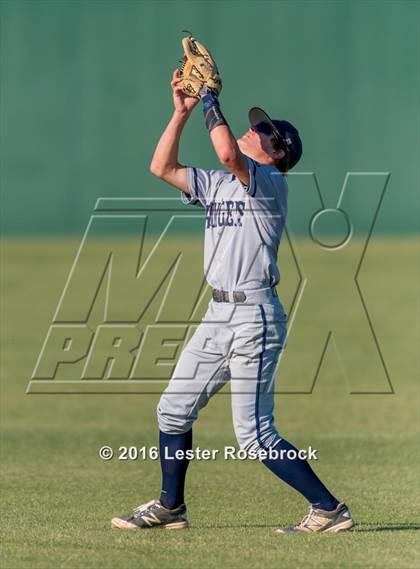 Thumbnail 1 in Smithson Valley vs S.A. Johnson (Class 6A Bidistrict Playoffs) photogallery.
