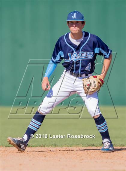 Thumbnail 2 in Smithson Valley vs S.A. Johnson (Class 6A Bidistrict Playoffs) photogallery.